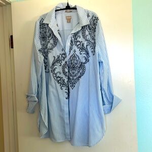 Chicos size 2.5 or12-14  no iron tunic blouse front button long sleeve